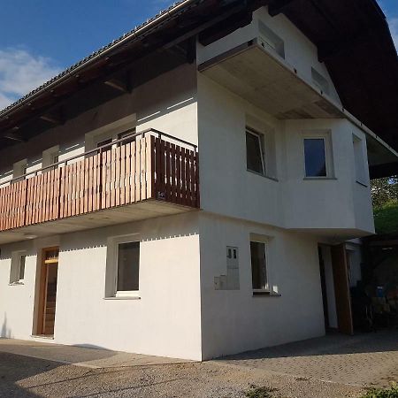 Apartma Dominik Zgornje Gorje Екстериор снимка
